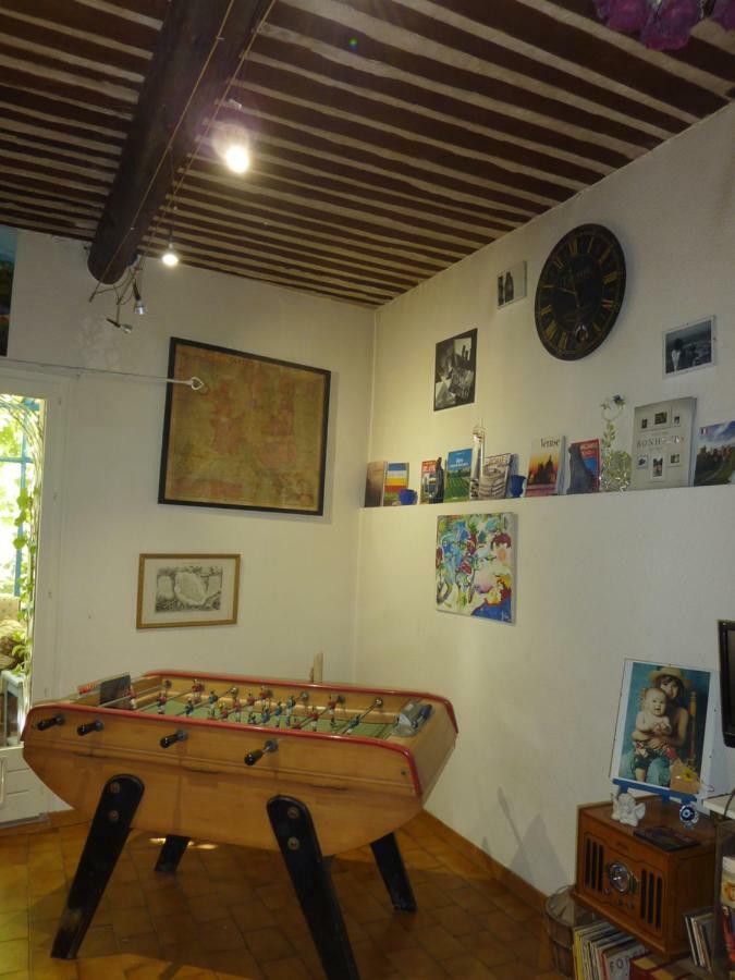 Robion en Luberon Gite Fa Mille Maison Bleu מראה חיצוני תמונה